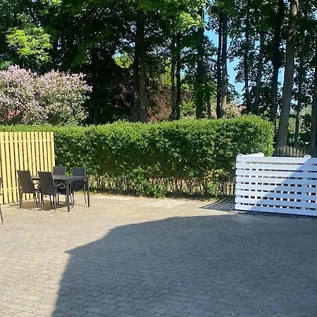 Stort Hus Midt I Sonderjylland *