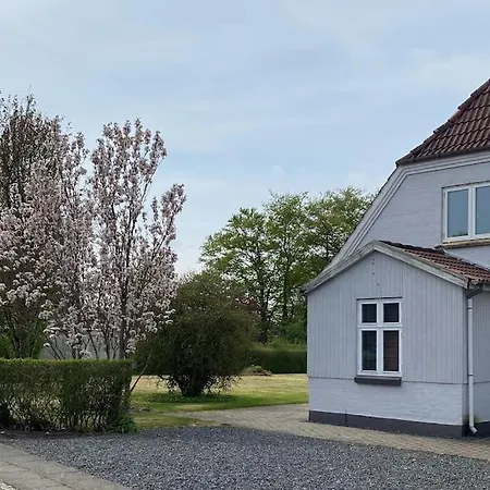 Stort Hus Midt I Sonderjylland Holiday home *